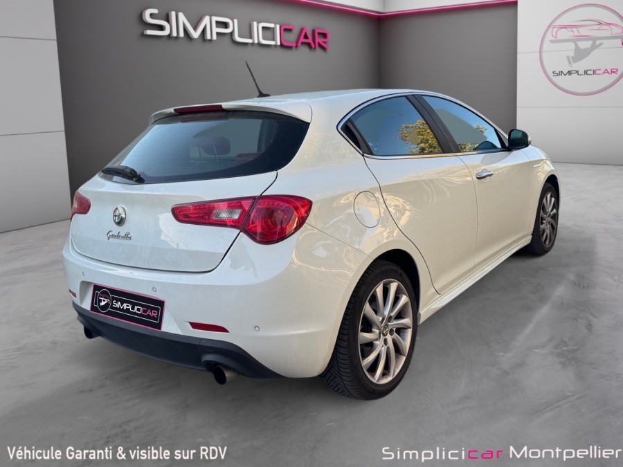 ALFA ROMEO d'occasion GIULIETTA 2.0 JTDM 140 VELOCE de 2011