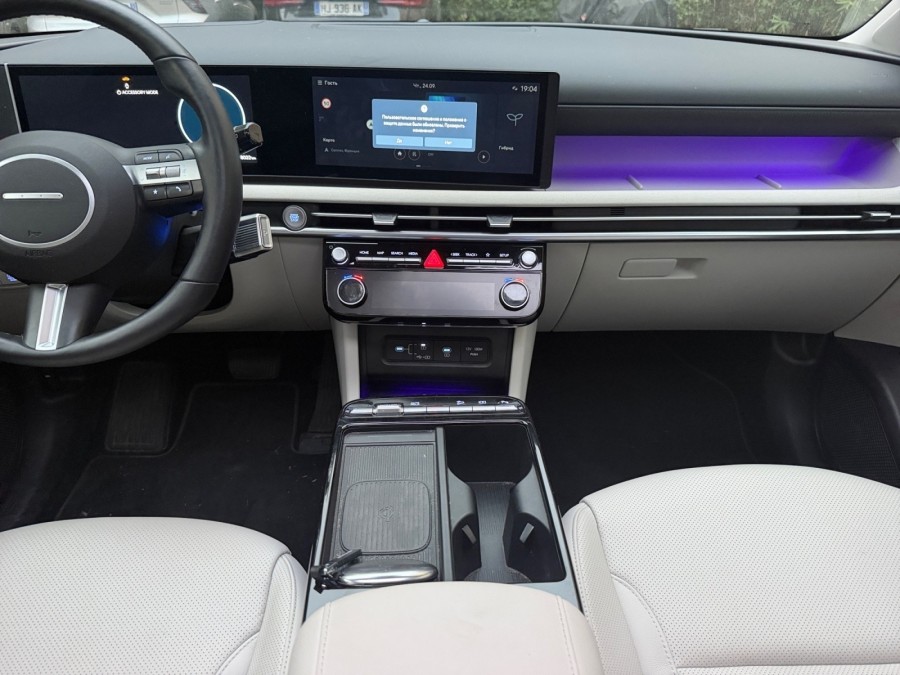 HYUNDAI d'occasion TUCSON 1.6 TGDI 215 HYBRID INITIA de 2024 Cannes