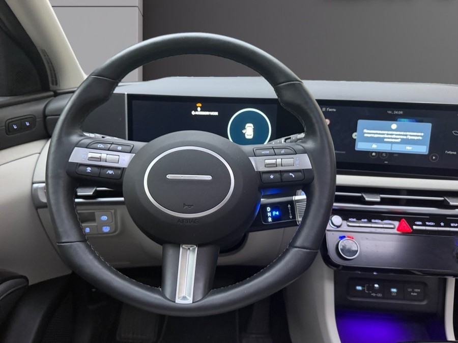 HYUNDAI d'occasion TUCSON 1.6 TGDI 215 HYBRID INITIA de 2024 Cannes