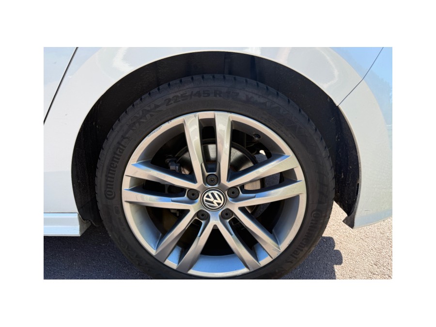 VOLKSWAGEN d'occasion GOLFSPORTSVAN 1.4 TSI 125 CONFORTLINE DSG AUTO