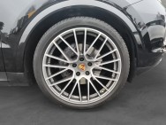 PORSCHE d'occasion CAYENNE Cayenne Hybride de 2022 Caen (14)﻿