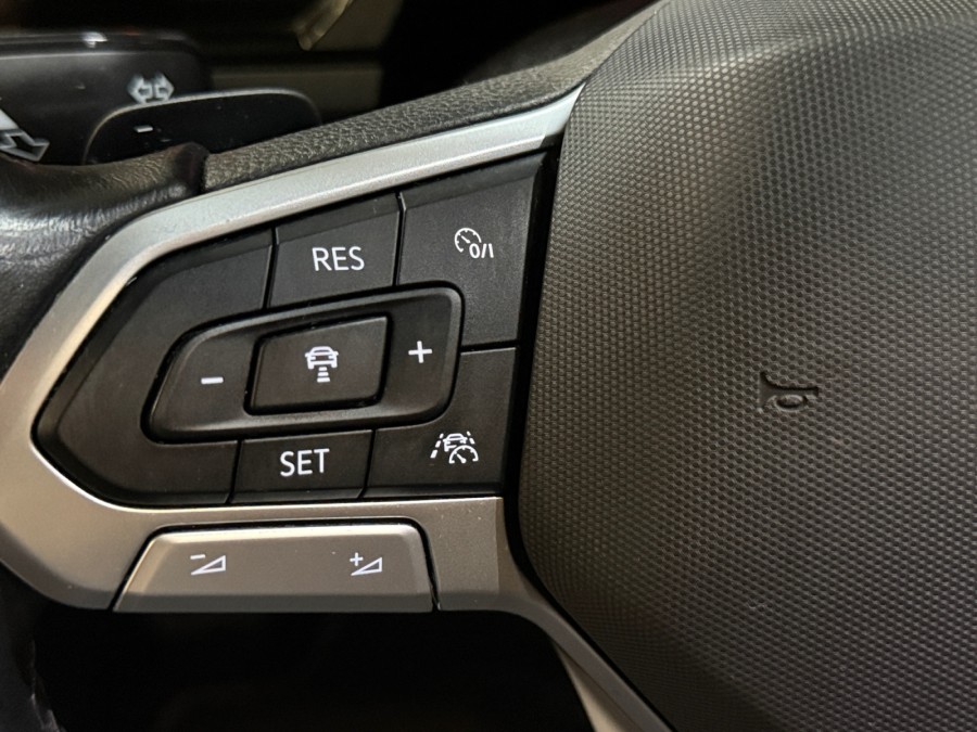 VOLKSWAGEN d'occasion POLO 1.0 TSI 110 R LINE de 2024 Bretigny Sur