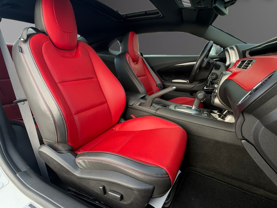 CHEVROLET d'occasion CAMARO 6.2 V8 405 AUTO de 2016 Vannes (56)﻿