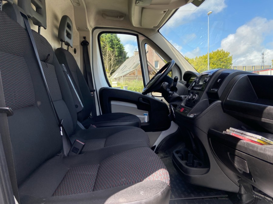 CITROEN d'occasion JUMPER FOURGON TOLE 4-35 L4H3 BLUEHDi 130 BVM6