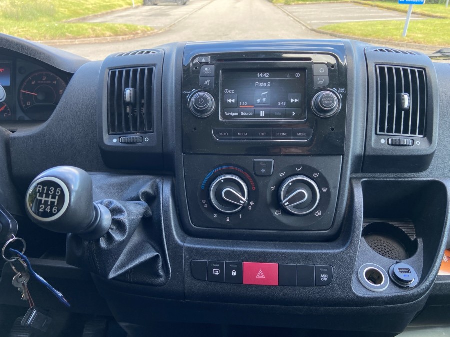 CITROEN d'occasion JUMPER FOURGON TOLE 4-35 L4H3 BLUEHDi 130 BVM6