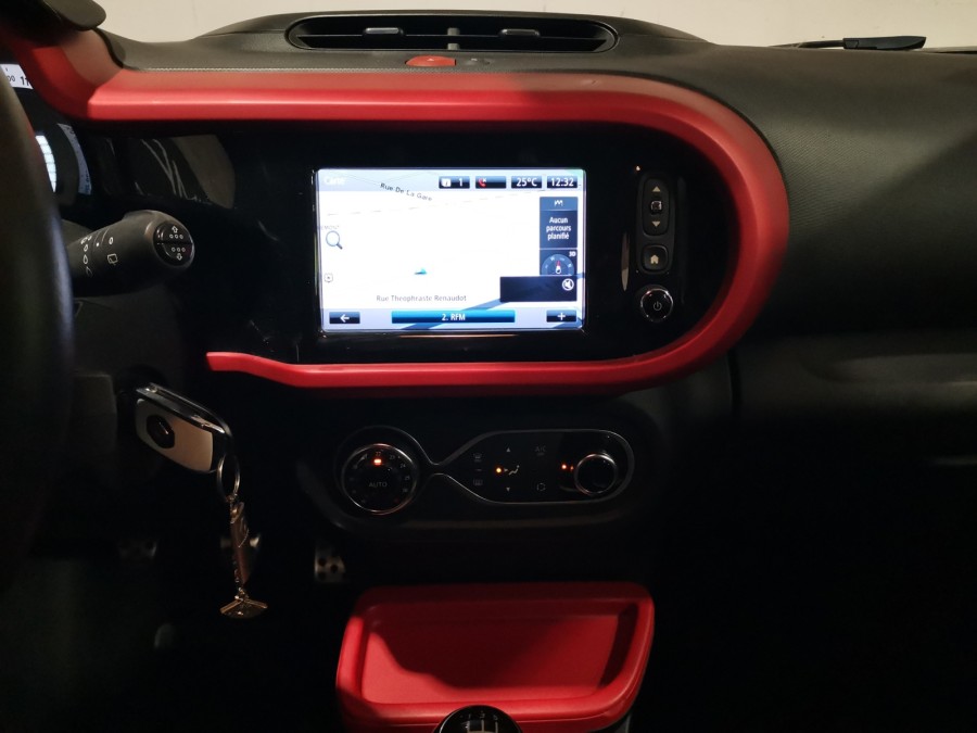 RENAULT d'occasion TWINGO III 0.9 TCE 90 ENERGY INTENS de 2018 Nancy