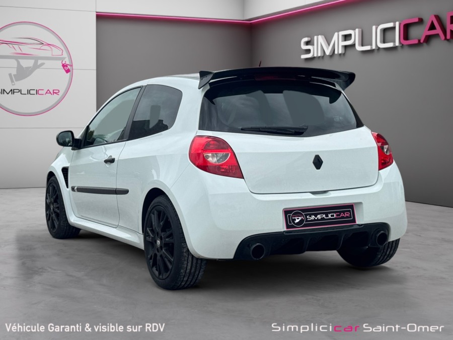 RENAULT d'occasion CLIO RENAULT SPORT CUP 09 2.0 16V de 2012 Saint