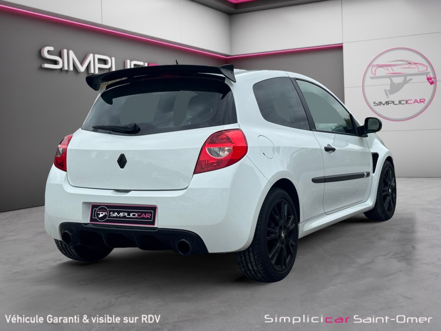 RENAULT d'occasion CLIO RENAULT SPORT CUP 09 2.0 16V de 2012 Saint