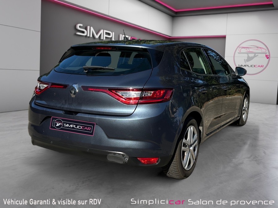 RENAULT d'occasion MEGANE IV 1.5 BLUE DCI 115 BUSINESS de 2020 Salon