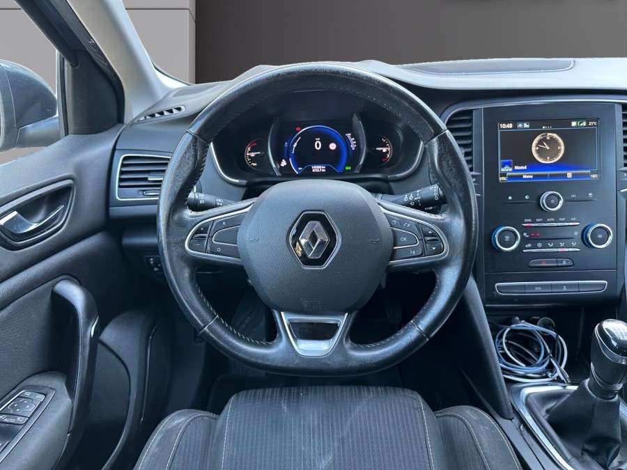 RENAULT d'occasion MEGANE IV 1.5 BLUE DCI 115 BUSINESS de 2020 Salon