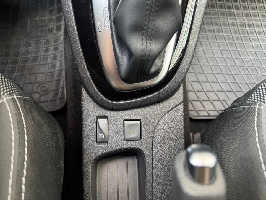 RENAULT d'occasion CLIO 1.5 DCI 90 Business EDC de 2017 Montreuil