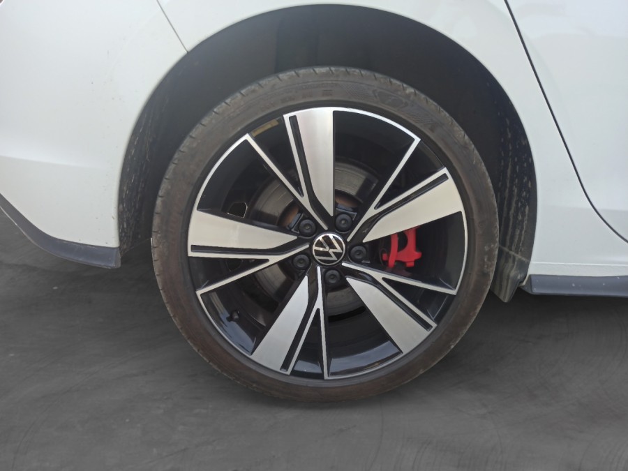 VOLKSWAGEN d'occasion GOLF 1.4 E-HYBRID OPF 245 GTE DSG de 2021 Brest