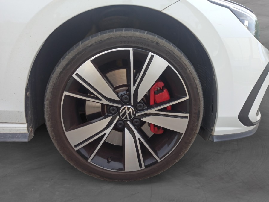 VOLKSWAGEN d'occasion GOLF 1.4 E-HYBRID OPF 245 GTE DSG de 2021 Brest