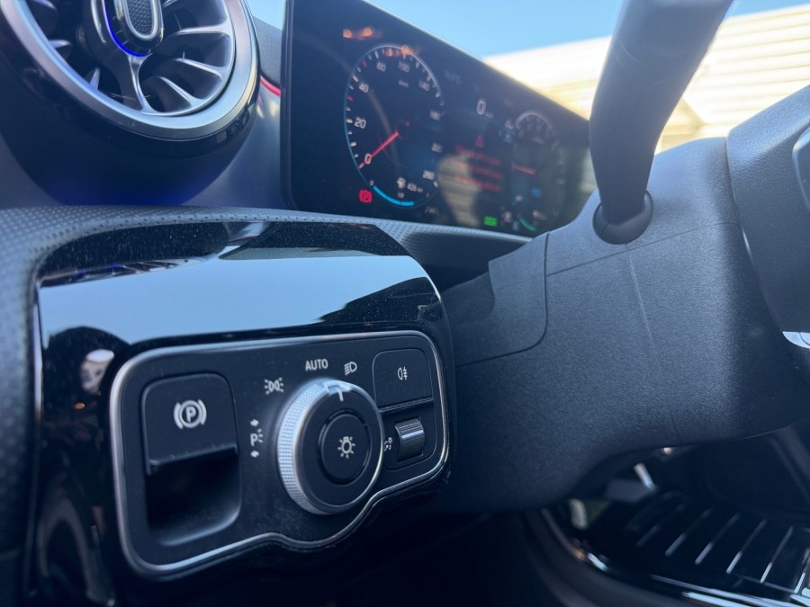 MERCEDES d'occasion CLA COUPE 250 E AMG LINE AUTO de 2023 Salon de