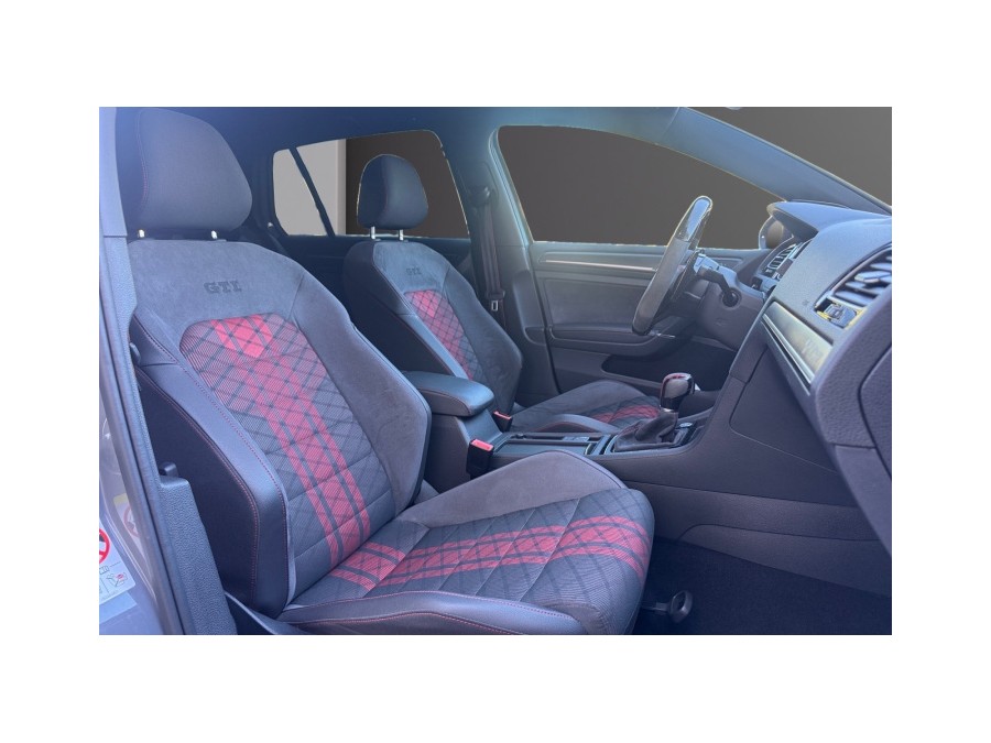 VOLKSWAGEN d'occasion GOLF 2.0 TSI 290 GTI TCR de 2019 La Ciotat (13)﻿