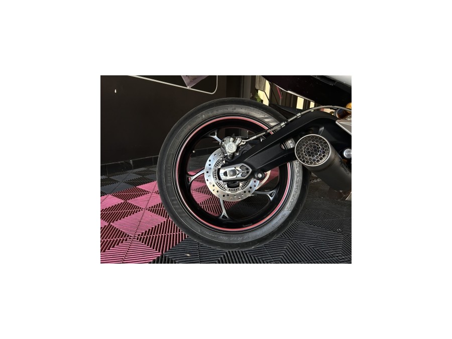TRIUMPH d'occasion STREET TRIPLE RS 765 STREET TRIPLE RS de 2020 Aix