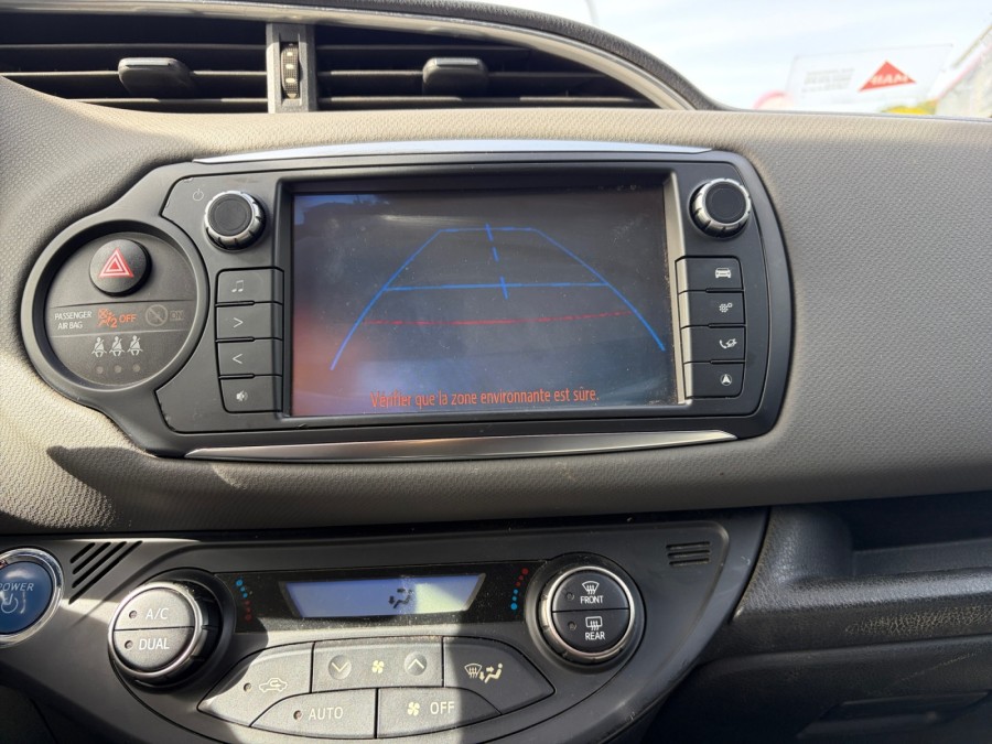 TOYOTA d'occasion YARIS 100h Dynamic 5p de 2016 Brive La Gaillarde
