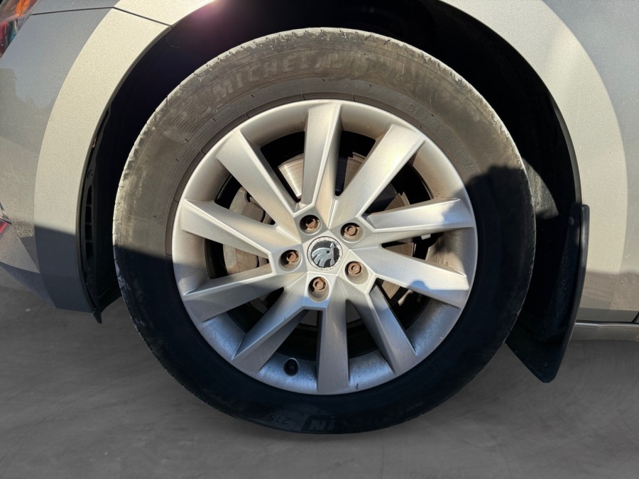 SKODA d'occasion SUPERB III 2 TDI 190 STYLE DSG AUTO de 2017 Dijon