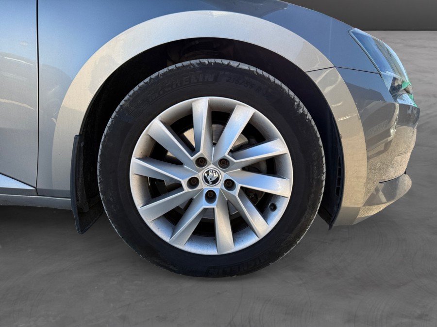 SKODA d'occasion SUPERB III 2 TDI 190 STYLE DSG AUTO de 2017 Dijon