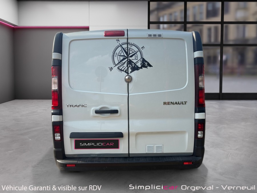 RENAULT d'occasion TRAFIC L1H1 1.6 DCI 140 CONFORT VAN de 2017