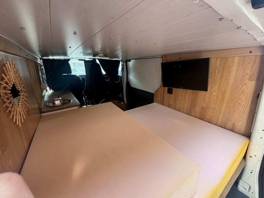 RENAULT d'occasion TRAFIC L1H1 1.6 DCI 140 CONFORT VAN de 2017