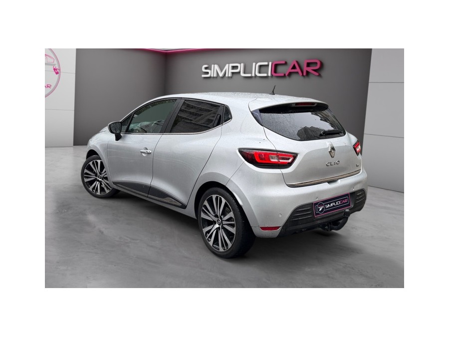 RENAULT d'occasion CLIO IV 0.9 TCE 90 Intens de 2016 Paris 17 (75)﻿