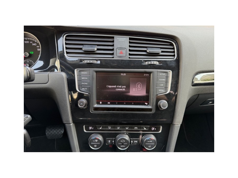 VOLKSWAGEN d'occasion GOLF VII 1.2 TSI 110 CONFORTLINE DSG AUTO de
