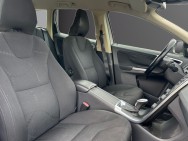 VOLVO d'occasion XC60 D3 AWD 163ch Kinetic Geartronic de 2013 Méry