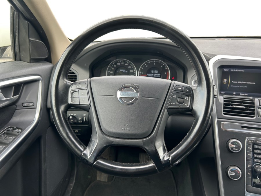 VOLVO d'occasion XC60 D3 AWD 163ch Kinetic Geartronic de 2013 Méry