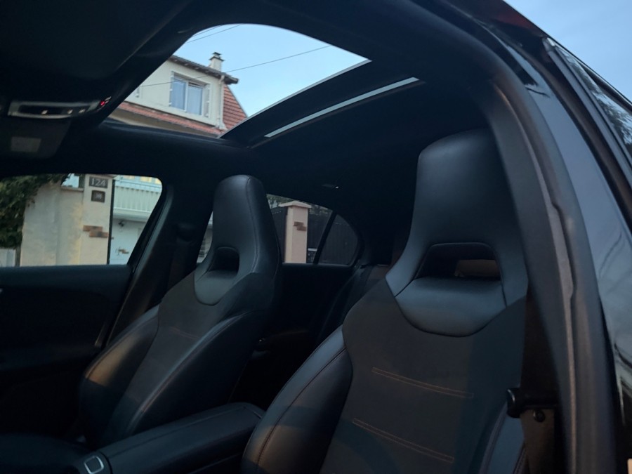 MERCEDES d'occasion A 200 163ch AMG Line 7G-DCT de 2019 Le Raincy