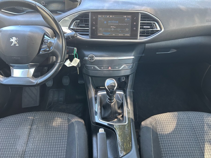PEUGEOT d'occasion 308 1.5 BlueHDi 130ch S&S Active de 2021 Reunion