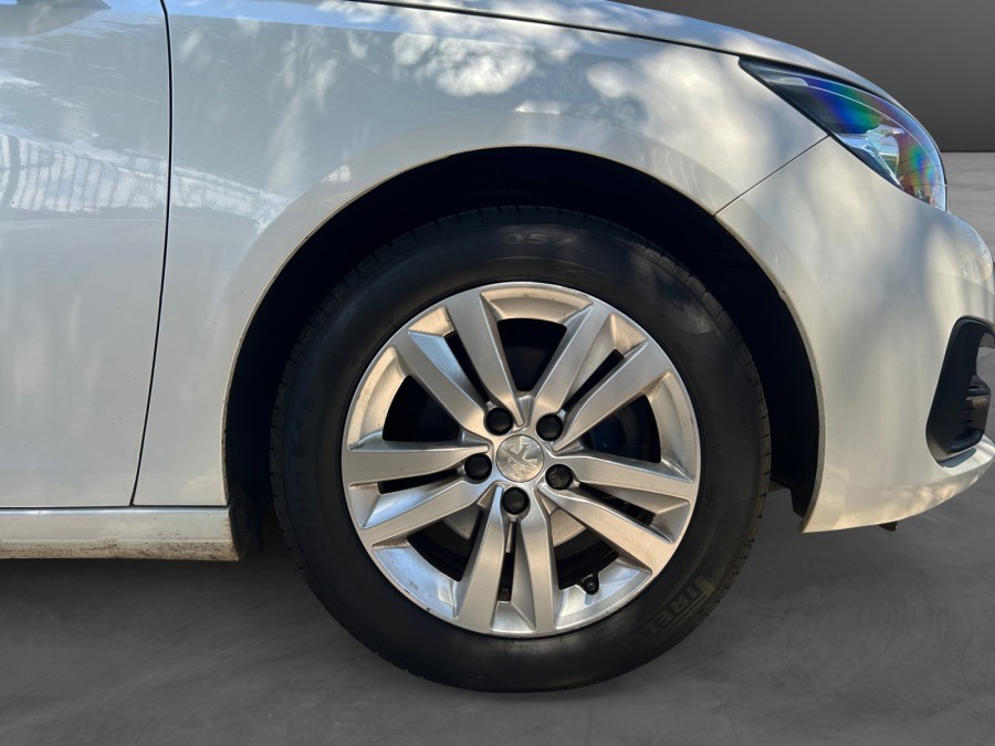 PEUGEOT d'occasion 308 1.5 BlueHDi 130ch S&S Active de 2021 Reunion