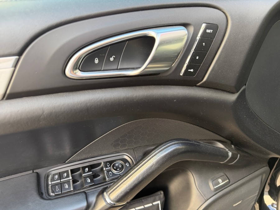 PORSCHE d'occasion CAYENNE 3 V6 S E-HYBRID TIPTRONIC S AUTO de 2017