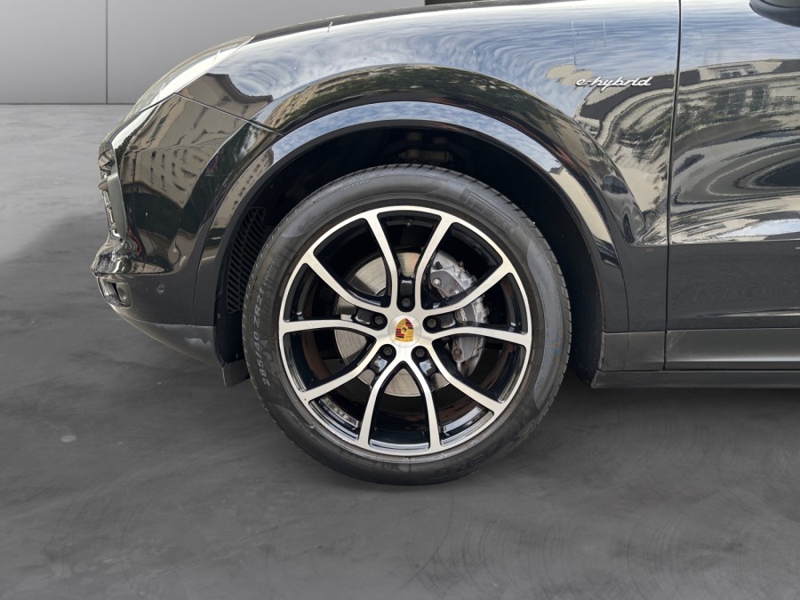 PORSCHE d'occasion CAYENNE 3.0 V6 E-HYBRID de 2021 Montreuil (93)﻿