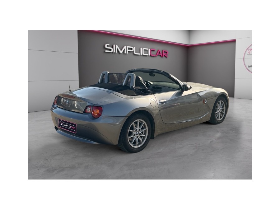 BMW d'occasion Z4 2.5I ROADSTER de 2004 La Ciotat (13)﻿