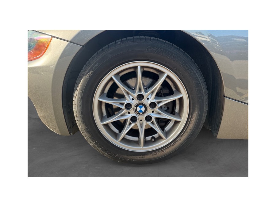 BMW d'occasion Z4 2.5I ROADSTER de 2004 La Ciotat (13)﻿