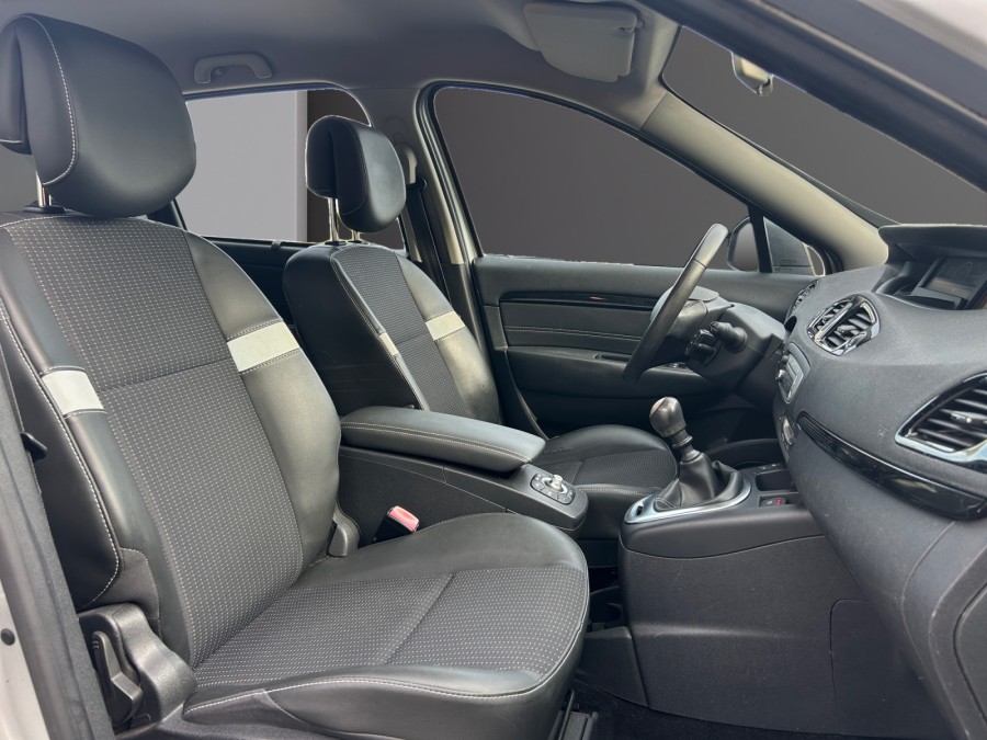 RENAULT d'occasion SCENIC III SCENIC III 1.5 DCI 110 FAP ENERGY de