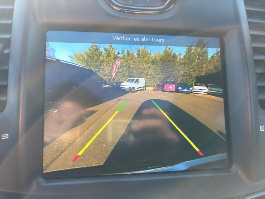 CHRYSLER d'occasion 300C 5.7 Hemi V8 de 2017 Caen (14)﻿