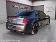 CHRYSLER d'occasion 300C 5.7 Hemi V8 de 2017 Caen (14)﻿