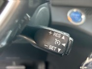 TOYOTA d'occasion YARIS 100H DYNAMIC BUSINESS de 2016 Nord Isère (38)﻿