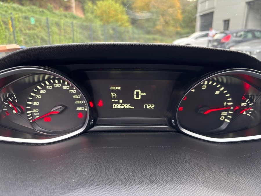 PEUGEOT d'occasion 308 1.5 BLUE HDI 130 STYLE de 2019 Vienne (38)﻿