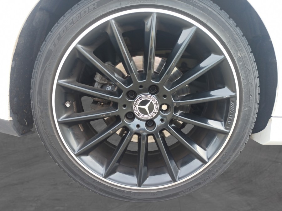 MERCEDES d'occasion CLA 220 d 190ch AMG Line 8G-DCT de 2019 Brest
