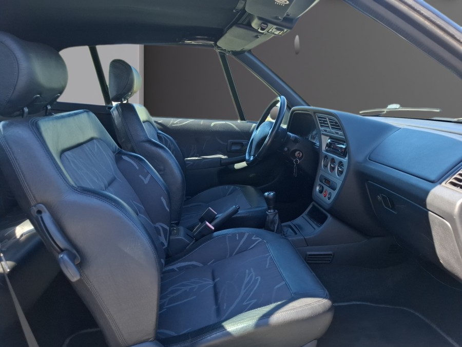 PEUGEOT d'occasion 306 PEUGEOT 306 1.6i SAINT TROPEZ de 1998 Le Puy