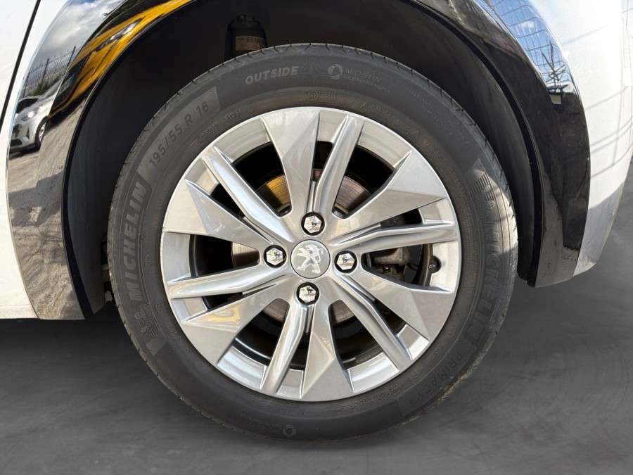 PEUGEOT d'occasion 208 II E-208 136 de 2021 Reunion (97)﻿