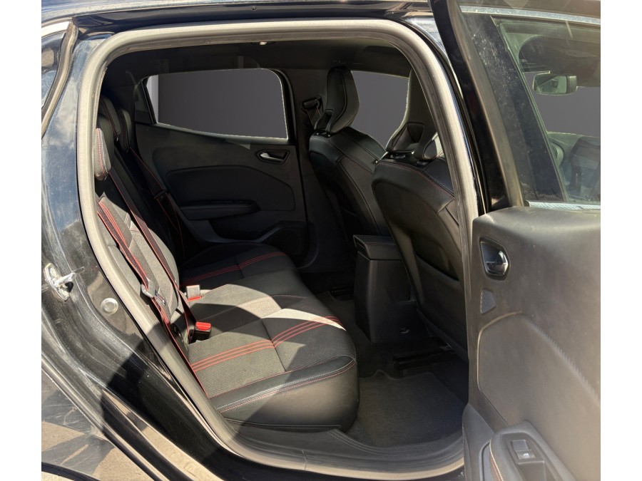 RENAULT d'occasion CLIO V 1.3 TCE 90 RS LINE de 2022 Reunion (97)﻿