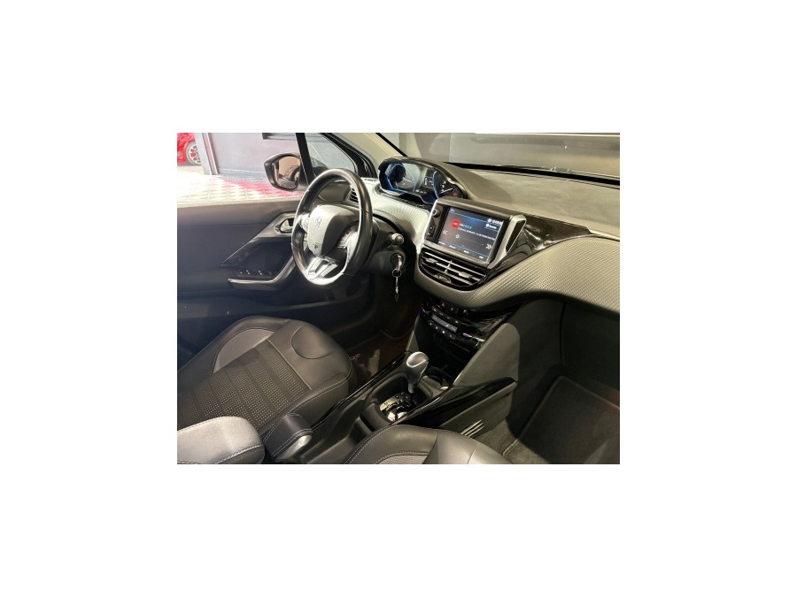 PEUGEOT d'occasion 2008 1.2 PURETECH 110 ALLURE EAT6 AUTO de 2018 Aix