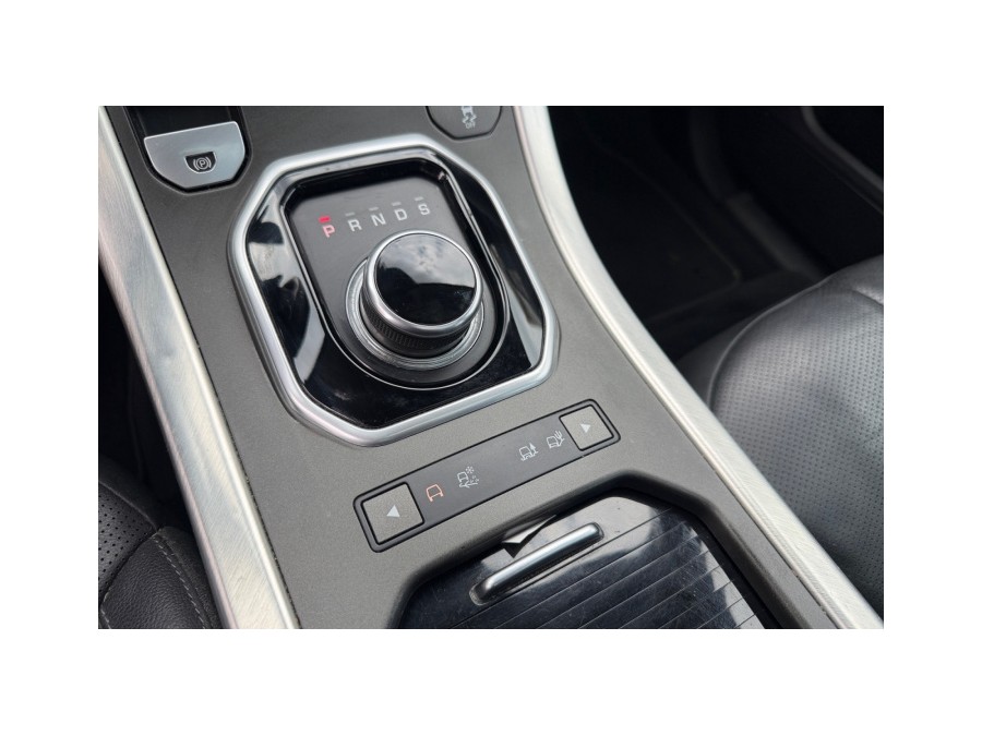 LAND ROVER d'occasion EVOQUE 2 TD4 150 5 PORTES SE DYNAMIC AUTO de