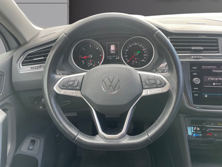 VOLKSWAGEN d'occasion TIGUAN 2.0 TDI 150ch Life Business DSG7 de 2022