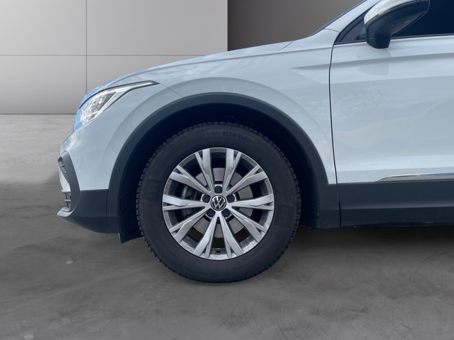 VOLKSWAGEN d'occasion TIGUAN 2.0 TDI 150ch Life Business DSG7 de 2022