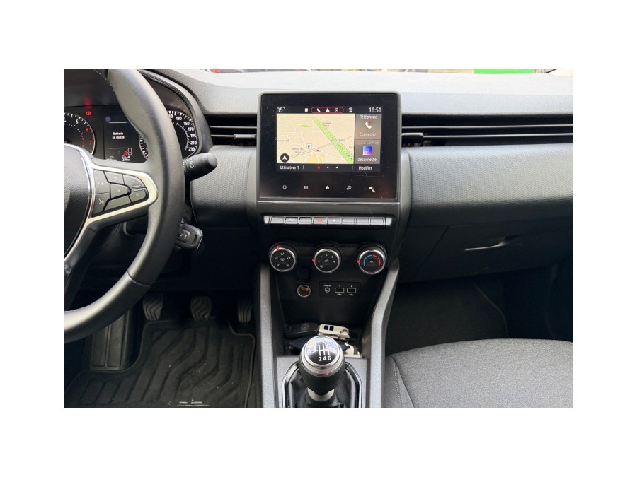 RENAULT d'occasion CLIO V 1 TCE 90 EVOLUTION de 2023 Paris 17 (75)﻿